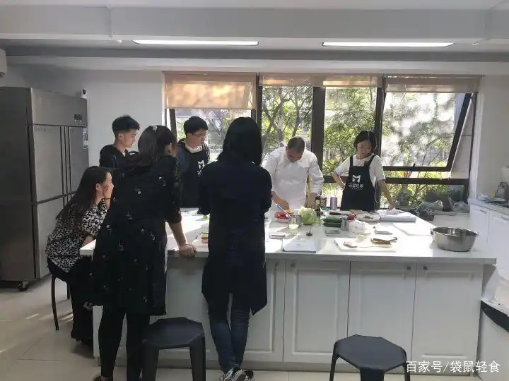 健身餐培训需要多少钱_健身餐健身营养师培训_营养健身餐培训班